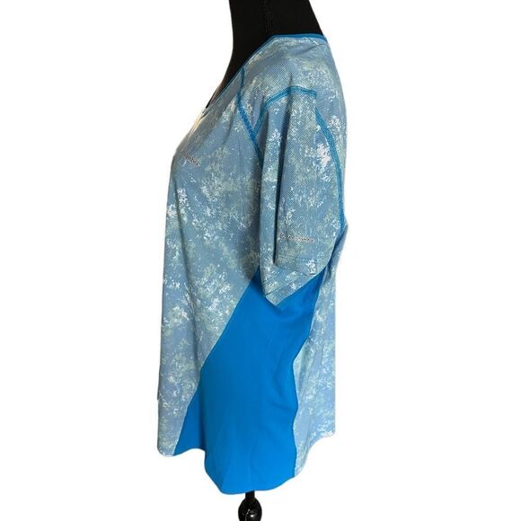 𝅺Columbia round neck patterned short sleeved top, size 2X - Picture 2 of 6